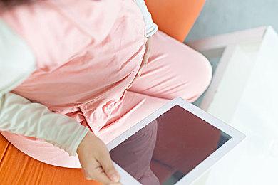 《全面战争：战锤3》现已正式发布 将举办庆祝直播